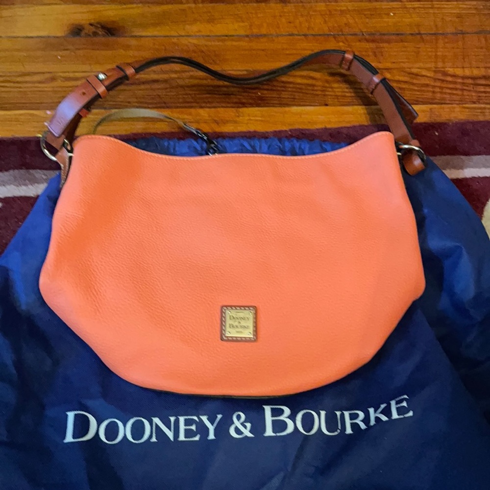 Salmon pebbled leather hobo bag